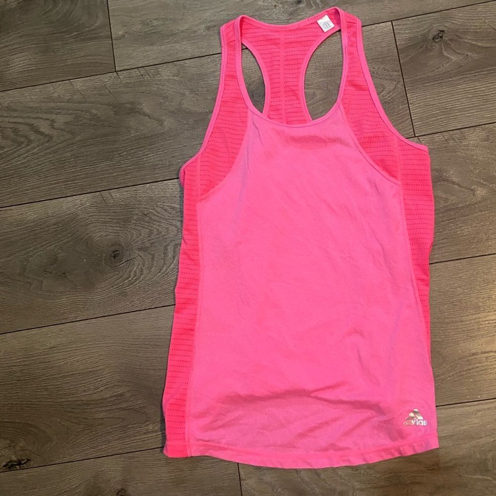 Adidas athletic top